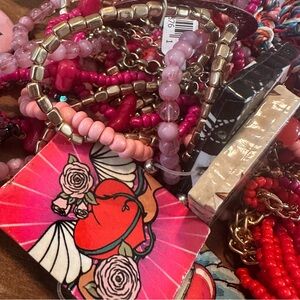 Red & Pink Tone 1lb+ Mixed Jewelry Lot Vintage-Modern DIY JUNK CRAFT REPAIR